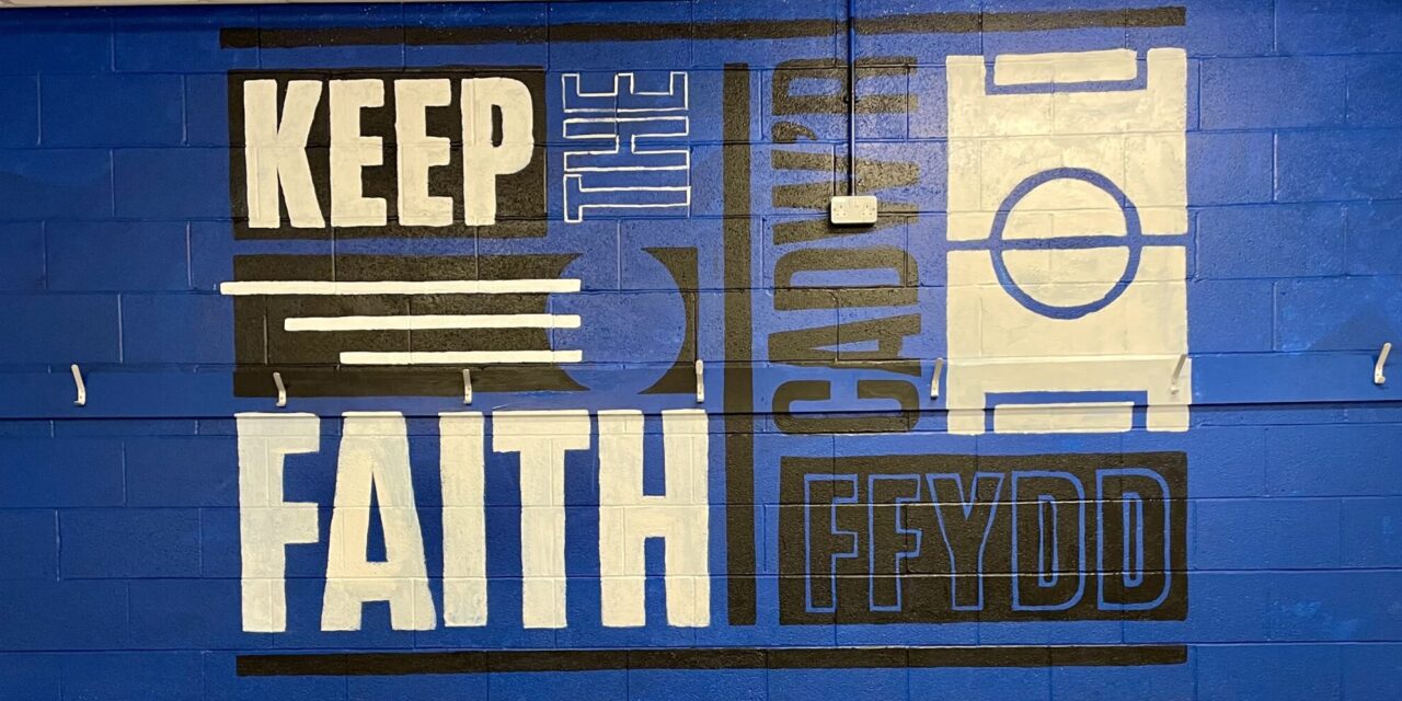 New mural for Nantporth dressing room