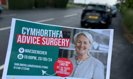 Member of Senedd invites Bangor residents to discuss local issues