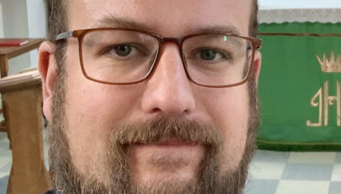 New priest appointed to the Maesgeirchen community in Bangor