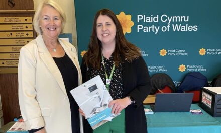 Plaid Cymru Conference Votes to Back Bangor Dental School