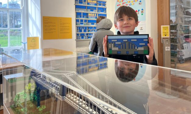 Storiel joins Menai Bridge 200th anniversary celebrations