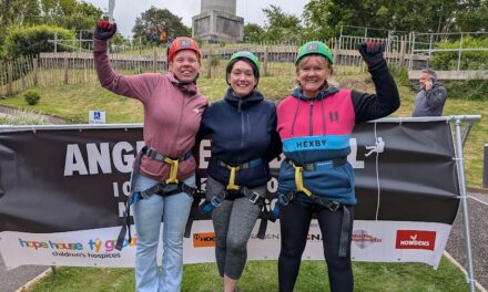 Anglesey Abseil raises £22,000 for Hope House Tŷ Gobaith children’s hospices