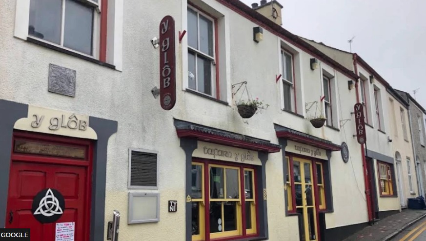 Bangor’s Tafarn y Glôb Temporarily Closes Amid “Extremely Difficult Circumstances”