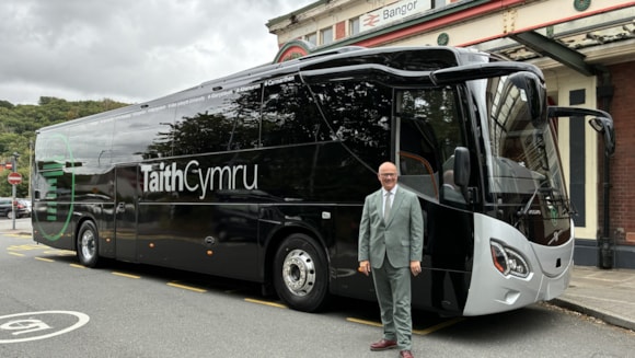 New ‘TaithCymru’ coach service to ‘transform’ north-south Wales travel