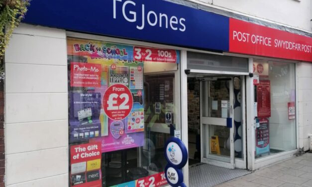 Bangor TGJones store and Post Office to close