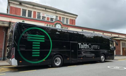 Operator appointed for new TaithCymru bus service between Bangor and Carmarthen